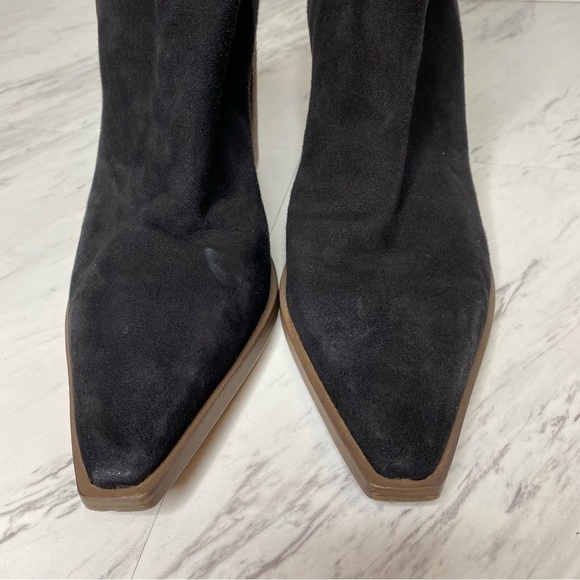 Vince Camuto Welland Black Suede Bootie 10M - Picture 9 of 13